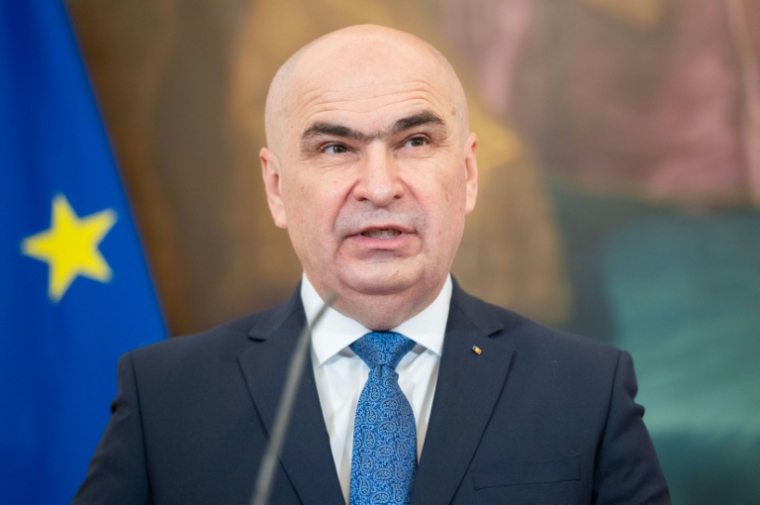 Ilie Bolojan, Premier ministre de la Roumanie, en conférence de presse à Vienne, le 4 décembre 2025 ( APA / GEORG HOCHMUTH )