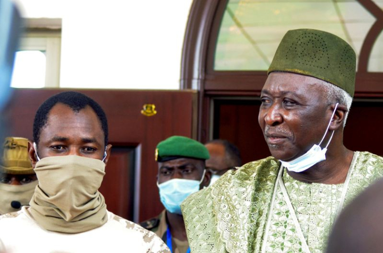 MALI: LE COLONEL GOITA ANNONCE AVOIR DÉMIS LE PRÉSIDENT ET LE PREMIER MINISTRE