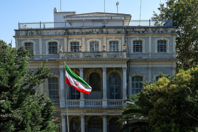 Vue générale du consulat iranien où l'Iran tient des pourparlers nucléaires avec le groupe dit E3