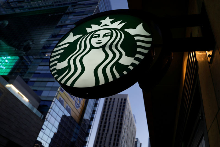 STARBUCKS RELÈVE SES PRÉVISIONS