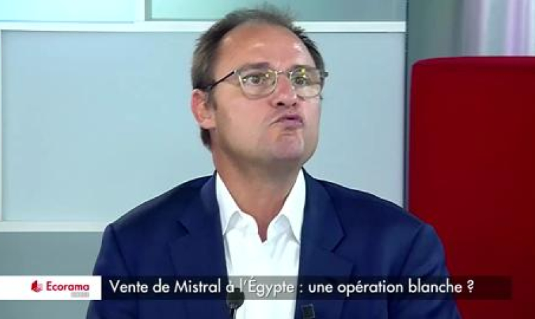 Vente de Mistral à l'Egypte, salaires des patrons du CAC 40: tout ce qu'il faut savoir (VIDEO)