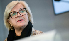 Catherine Vautrin au Havre, le 7 novembre 2024. ( AFP / LOU BENOIST )