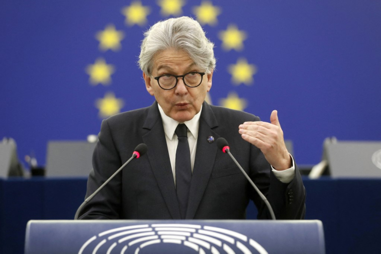 Thierry Breton, commissaire européen au marché intérieur, au Parlement européen à Strasbourg le 14 décembre 2021 ( POOL / JEAN-FRANCOIS BADIAS )