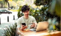 De nouvelles technologies permettent des transactions en ligne plus sécurisées et plus rapides qu’avec une carte bancaire.