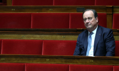 François Hollande à Paris, le 4 décembre 2024. ( AFP / ALAIN JOCARD )