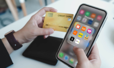 18,4 millions d'utilisateurs se rendent mensuellement sur le site de Temu. Comme pour Shein, ce succès n'est pas dû au hasard. (crédit: Adobe Stock)