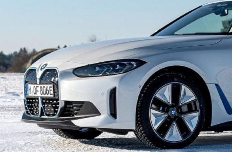 Les industriels de l’automobile rivalise d’innovation pour signer des modèles futuristes déjà en cours de production crédit photo : Capture d'écran Instagram @bmw