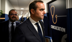 Le nouveau Premier ministre Sébastien Lecornu, le 13 septembre 2025 à Mâcon ( AFP / JEFF PACHOUD )