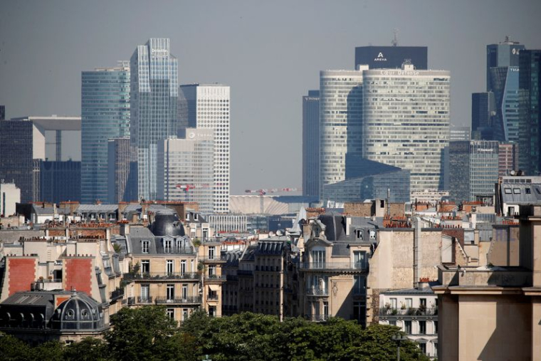 FRANCE: LES REVALORISATIONS SOCIALES ANTICIPÉES COÛTERONT 8 MILLIARDS D'EUROS, SELON LES ECHOS