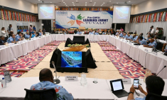 Des dirigeants du Pacifique participent à une réunion préparatoire à la COP31 pour la région du Pacifique à Funafuti, le 6 octobre 2026 aux Tuvalu ( POOL / Saeed KHAN )