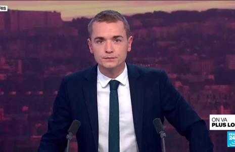 Proche-Orient : Emmanuel Macron se défend d'un "deux poids deux mesures"