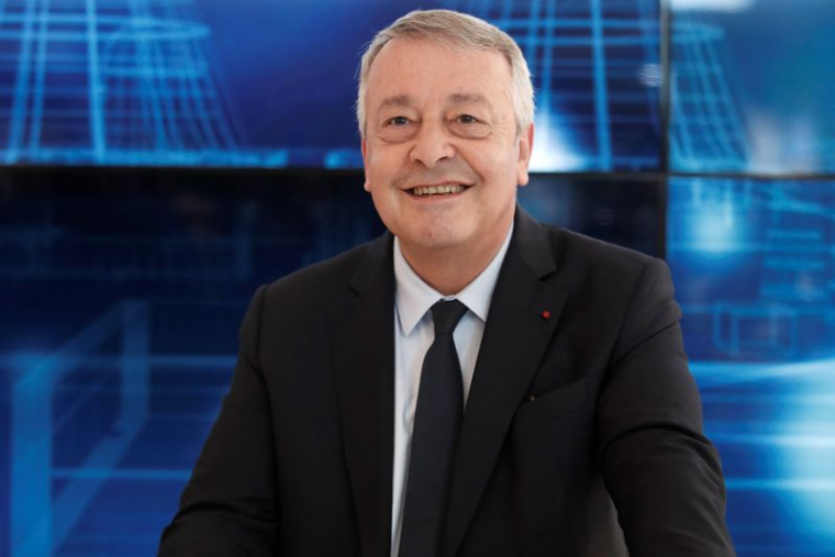 FRÉROT (VEOLIA) VOIT UNE CHANCE SUR DEUX DE PARVENIR À UN ACCORD AVEC SUEZ