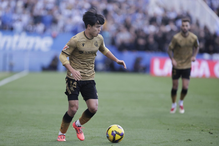 Valence condamne les insultes racistes et nationalistes de certains de ses supporters