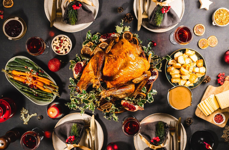 Quel budget prévoir pour un réveillon ou un repas de Noël grand luxe? crédit photo : Getty Images