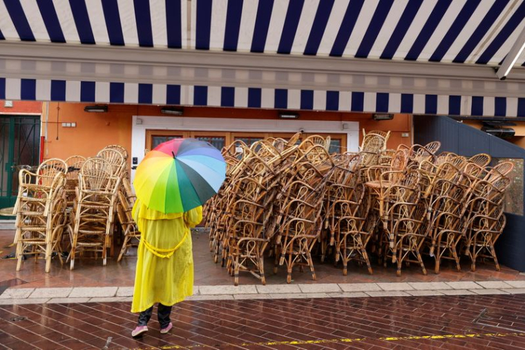 RÉOUVERTURE DES RESTAURANTS PAR ÉTAPES