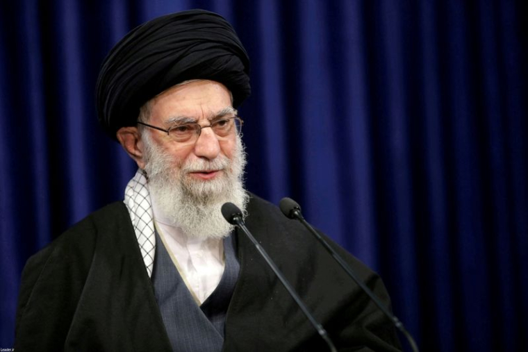 NUCLÉAIRE: L'AYATOLLAH KHAMENEI ACCUSE LES USA D'ÊTRE RESPONSABLES DE LA PAUSE DANS LES NÉGOCIATIONS