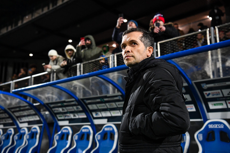 Luís Castro : « Nous, les Portugais, on est confiants dans notre manière d’entraîner »