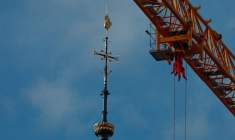 Vue de la flèche de la cathédrale Notre-Dame à Paris