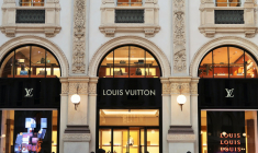 Une boutique Louis Vuitton. (Crédits: Adobe Stock)