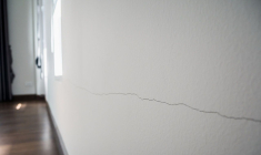 Vente immobilière et diagnostics obligatoires (Crédits photo : Adobe Stock -  )