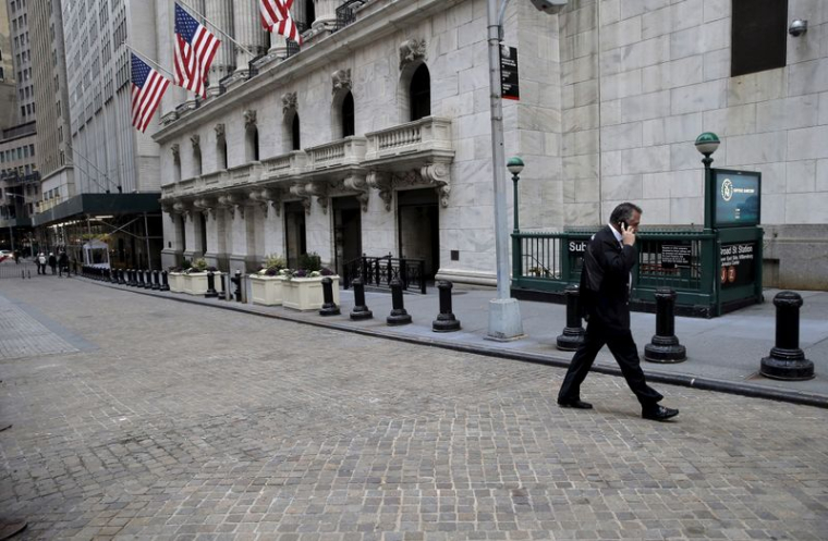 WALL STREET OUVRE EN BAISSE