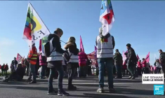 Emmanuel Macron va-t-il réussir à convaincre Xi Jinping de "ramener la Russie à la raison" ?