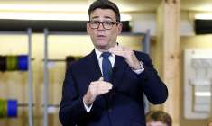 Andy Burnham, le 15 octobre 2026, à Motherwell ( POOL / JEFF J MITCHELL )