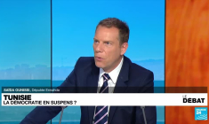 Tunisie : la démocratie en suspens ?