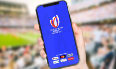 (Crédits photo : Adobe Stock - smartphone affichant le logo de la coupe du monde de rugby 2023)