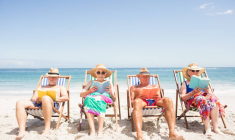 Retraités : comment bénéficier des chèques-vacances ?- iStock.com / wavebreakmedia