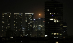 Un intercepteur israélien frappe un missile iranien au-dessus de Tel-Aviv