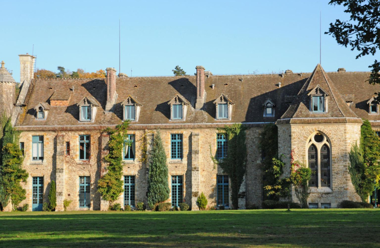 Passez une nuit inoubliable dans un ancien édifice religieux reconverti en hôtel. ( crédit photo : Shutterstock )