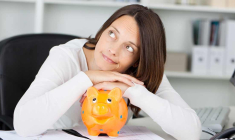 Cinq affirmations vraies ou fausses sur les femmes et l'argent. (© Fotolia)