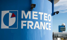 FRANCE: COUPURES D'ÉLECTRICITÉ ET TRANSPORTS PERTURBÉS APRÈS LA TEMPÊTE AURORE