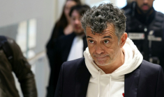 L'ancien animateur de M6 Stéphane Plaza lors de son  procès en première instance à Paris, le 18 février 2025 ( AFP / ALAIN JOCARD )