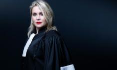 La magistrate et autrice française Valentine Vendôme à Paris, le 13 avril 2026 ( AFP / Joel Saget )