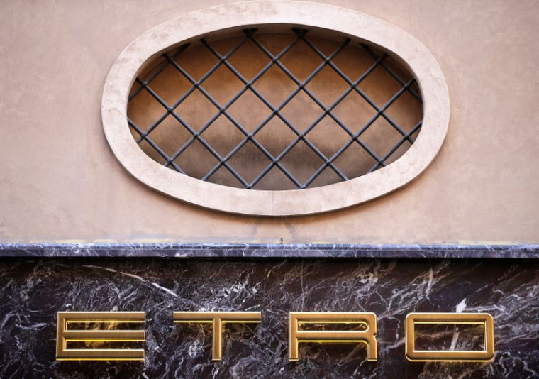 L CATTERTON, COFONDÉ PAR LVMH, S'EMPARE DE L'ITALIEN ETRO