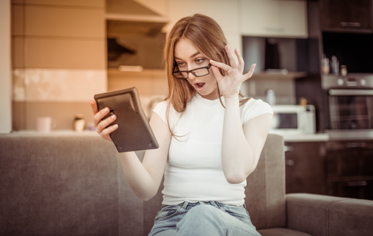 Les sommes laissées par les Français sur leur compte courant sont-elles le reflet de leur richesse réelle ? ( Crédits photo: © splitov27 - stock.adobe.com )