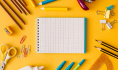 Le prix de certaines fournitures scolaires pourrait augmenter de 20 à 25%. crédit photo : Getty Images