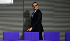 Le chef des députés conservateurs allemands, Jens Spahn, assiste à une séance plénière du Bundestag, la chambre basse du Parlement, le 5 décembre 2025 à Berlin  ( AFP / John MACDOUGALL )