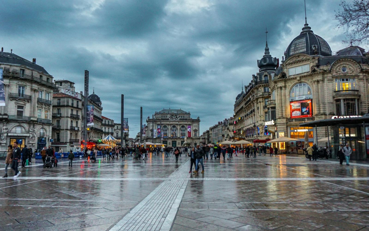 Place de la comédie, Montpellier (Crédits: Unsplash - KWON JUNHO)