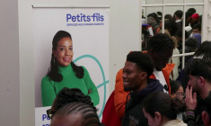 A Paris, un salon pour recruter des réfugiés en quête d'emploi