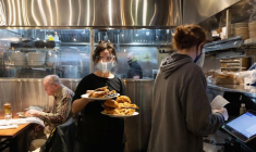 USA: RALENTISSEMENT INATTENDU DANS LES SERVICES EN FÉVRIER, SELON L'ISM