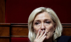 Marine Le Pen, à Paris, le 28 avril 2026 ( AFP / STEPHANE DE SAKUTIN )