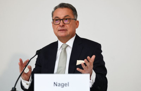 Joachim Nagel, président de la Bundesbank, lors d'une conférence de presse à Francfort
