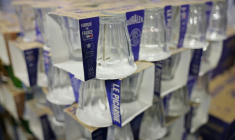Produits Duralex au salon du "Made in France" de la Porte de Versailles, le 7 novembre 2025 à Paris. ( AFP / Thomas SAMSON )