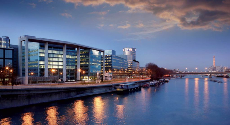 Arcs de Seine, un ensemble immobilier du patrimoine de Cegereal. (© Cegreal)