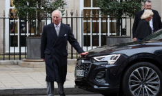 Le roi Charles quitte la London Clinic à Londres