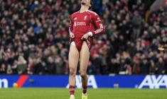 Liverpool doute encore, première réussie pour Rosenior en Premier League