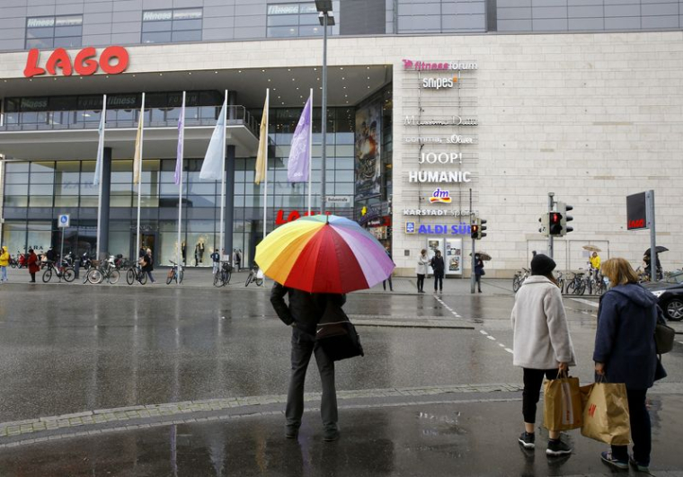 LA CROISSANCE DANS LES SERVICES EN ALLEMAGNE AU PLUS BAS DEPUIS CINQ MOIS